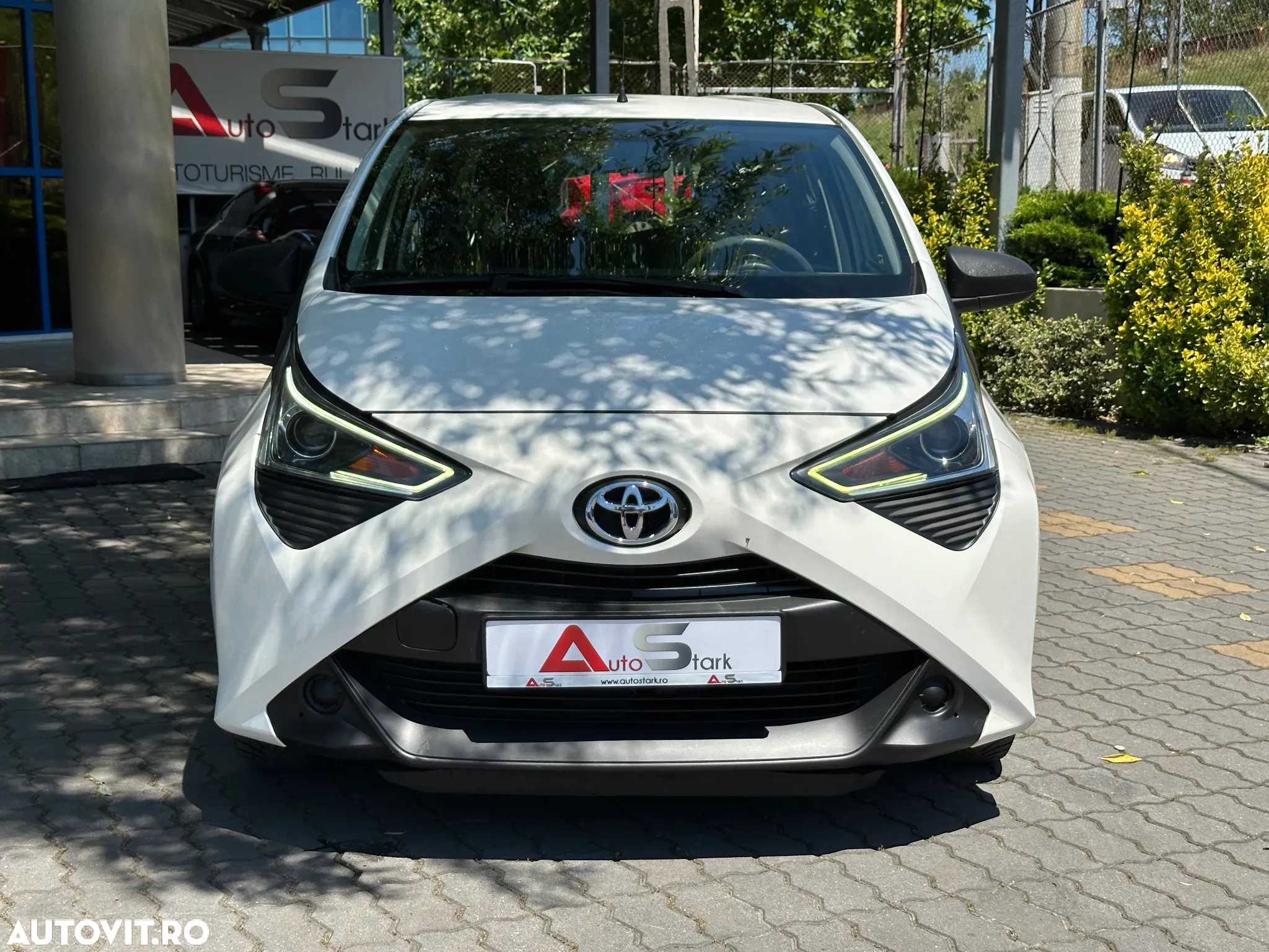 Toyota Aygo 1.0 VVY-I 5 usi X - 12