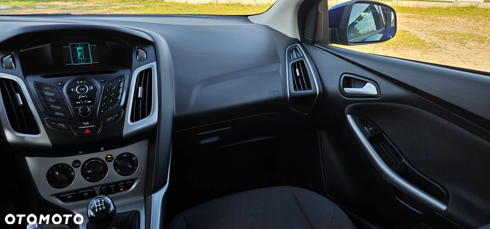 Ford Focus - 12