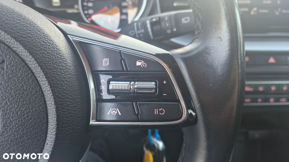 Kia Ceed 1.5 T-GDI M - 12