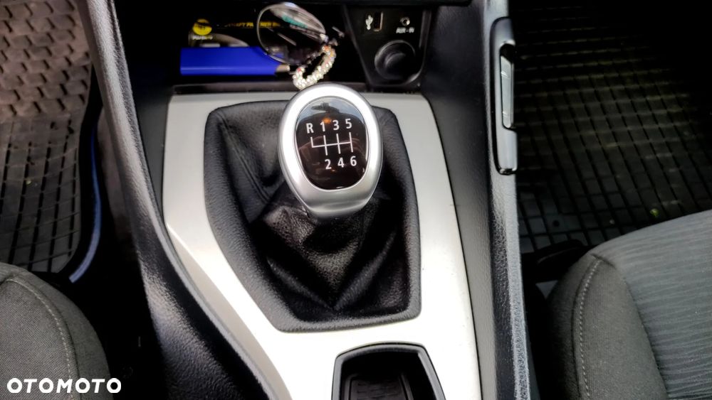 BMW X1 xDrive18d - 38