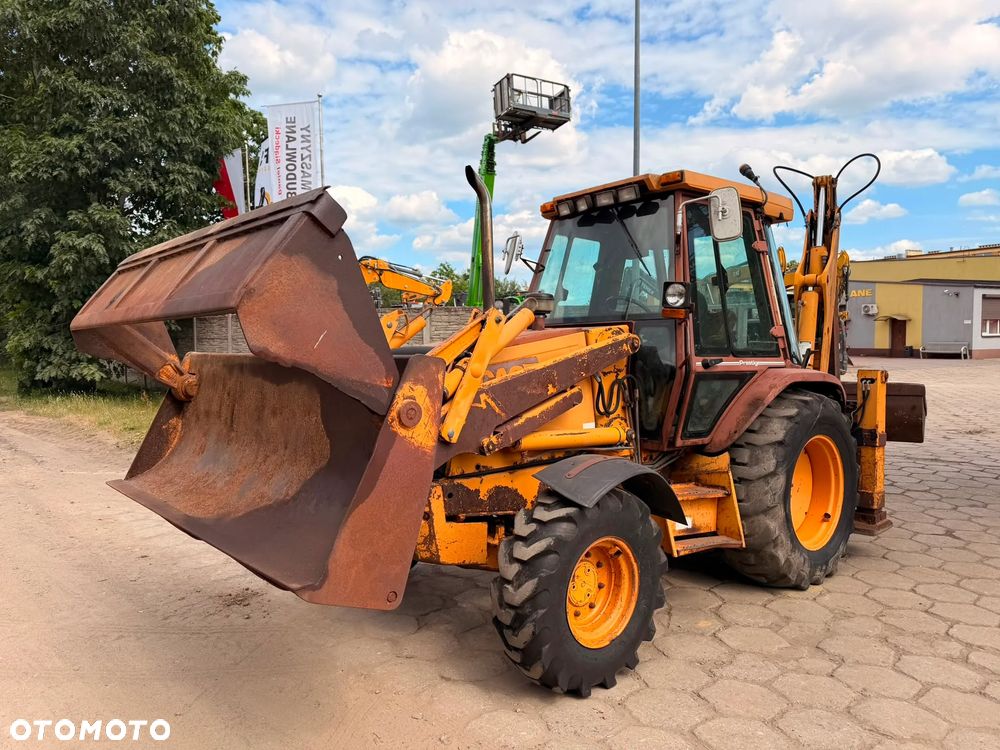 Case 580 Super - 3