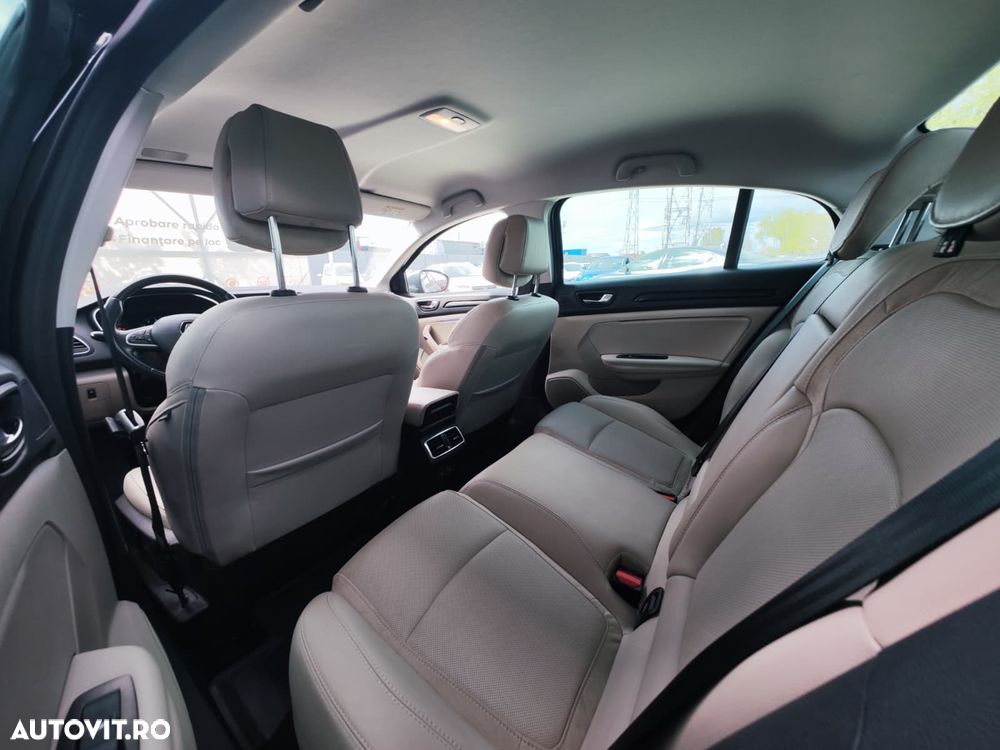 Renault Megane TCe 140 GPF Intens - 14