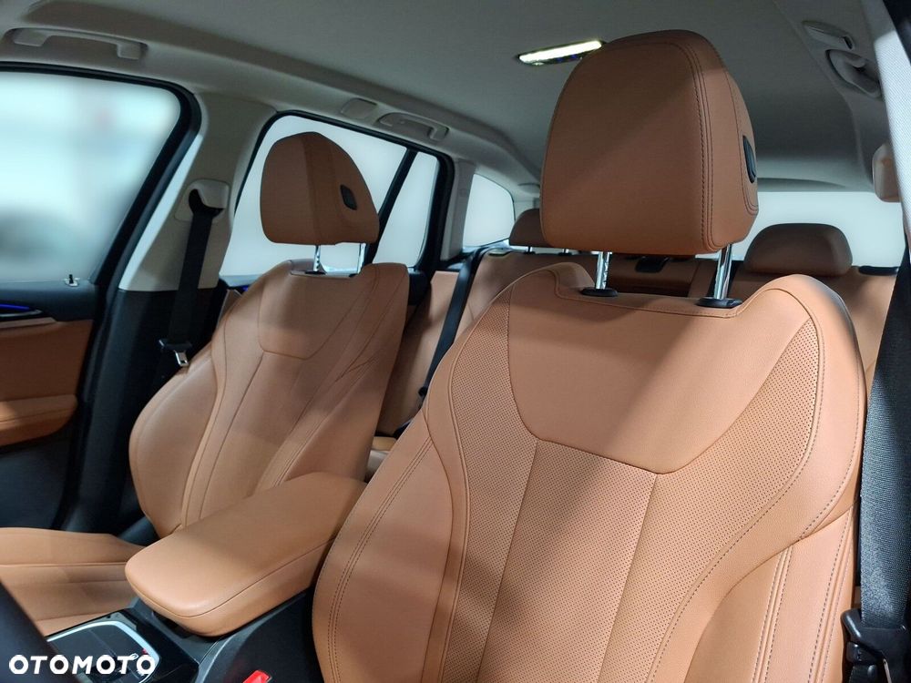 BMW X3 - 12