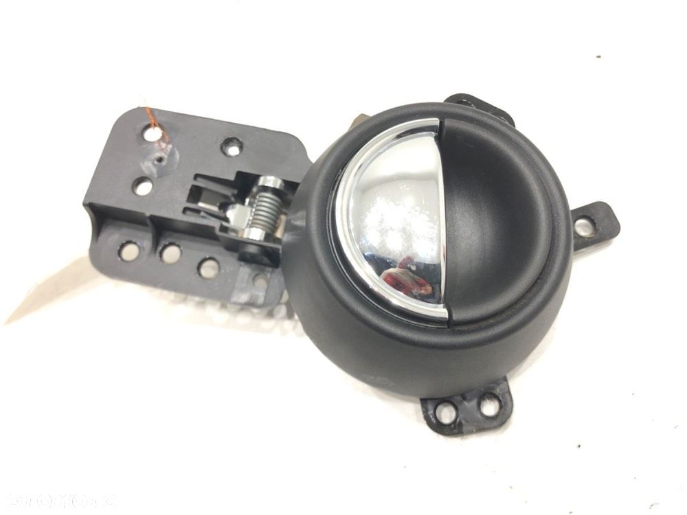 KLAMKA WEWNĘTRZNA LEWY TYŁ  MINI MINI COUNTRYMAN (F60) 2016 - 2022 Cooper 100 kW [136 KM] benzyna - 1