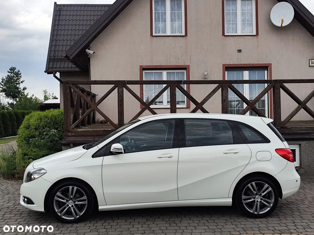 Mercedes-Benz Klasa B 180 Edition - 7