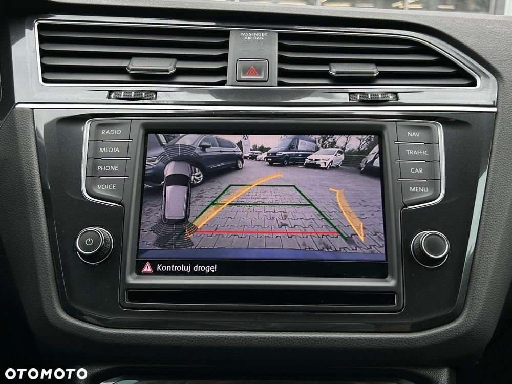 Volkswagen Tiguan 1.4 TSI BMT ACT Comfortline - 28