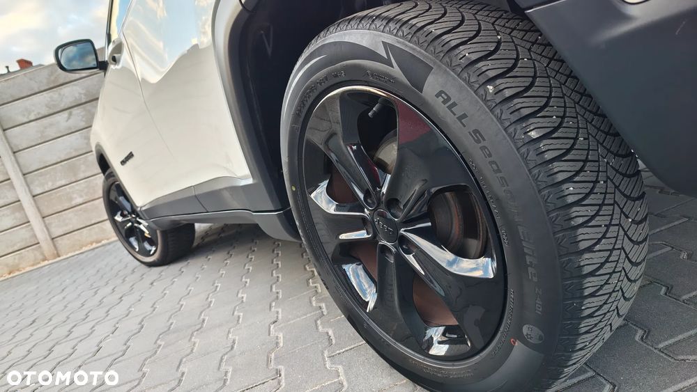 Jeep Compass 1.4 MultiAir Limited - 26