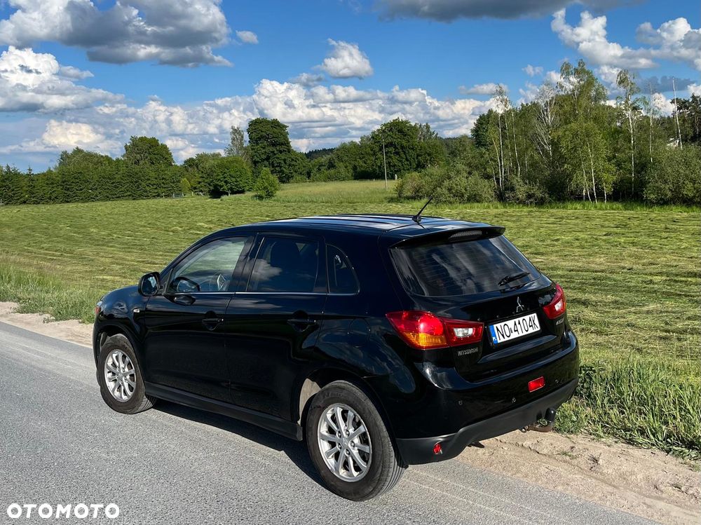 Mitsubishi ASX - 5