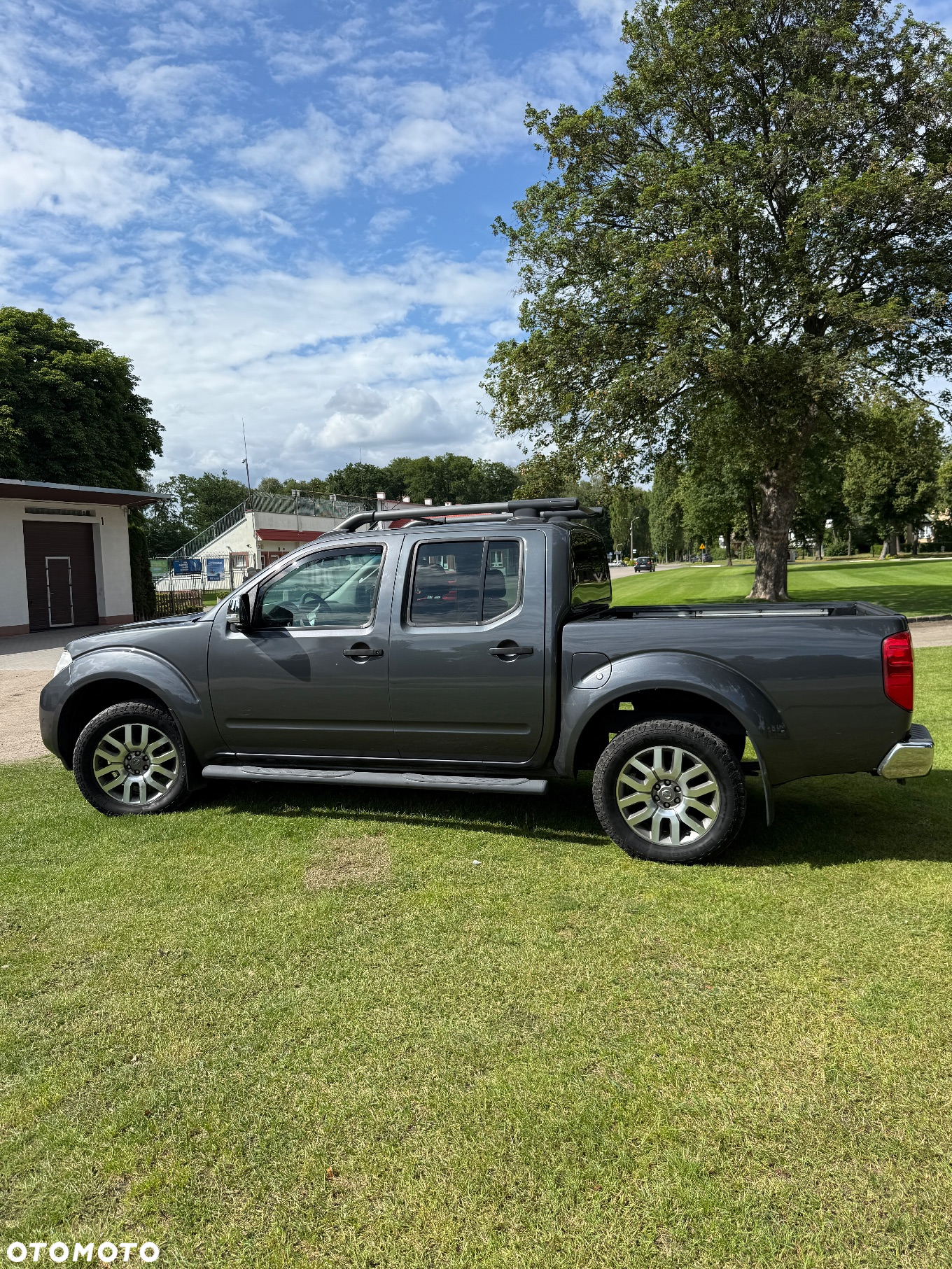 Nissan Navara 3.0 D V6 Platinum Long EU5 - 3