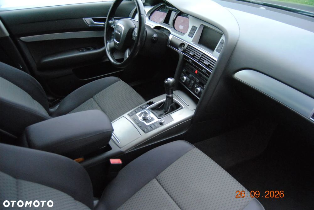 Audi A6 Limousine 2.4 - 21