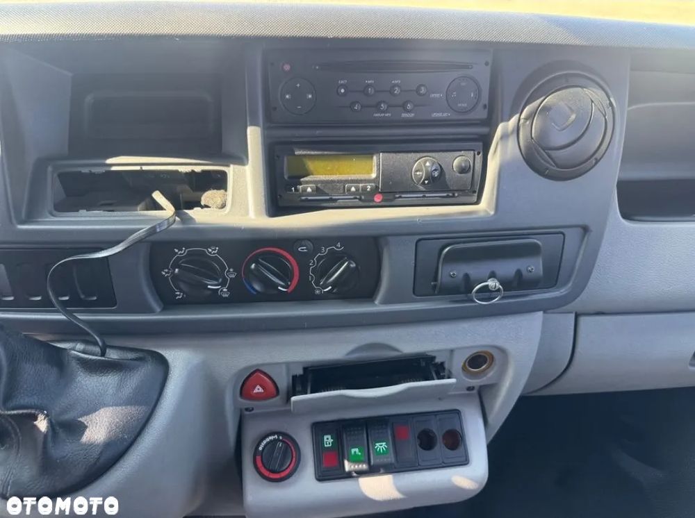 Renault Master 2009r. WEBASTO 11 Miejsc Autobus L3H2 I wł. LIFT - 11