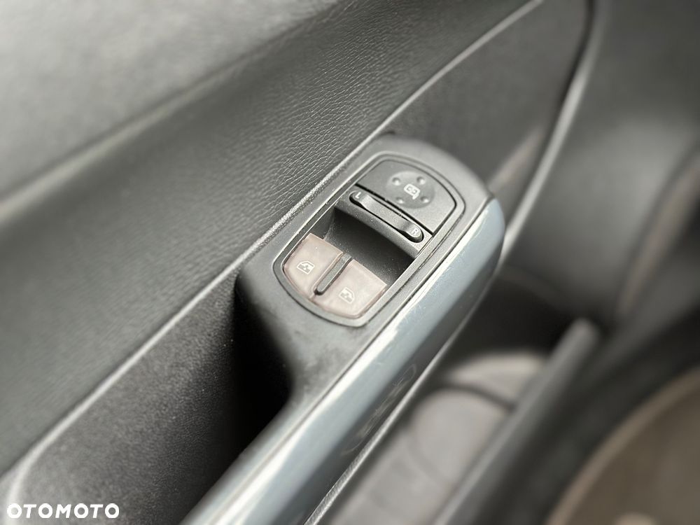 Opel Corsa 1.4 16V Edition 111 Jahre - 16