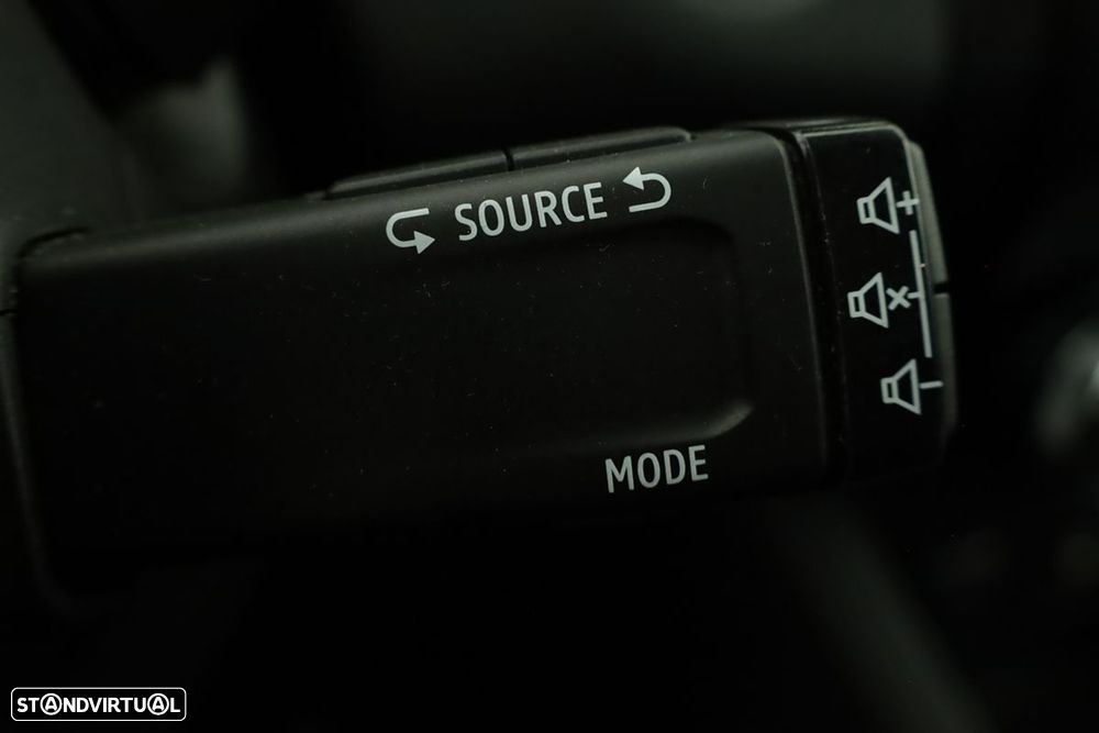 Renault Captur 1.0 TCe Techno Bi-Fuel - 18