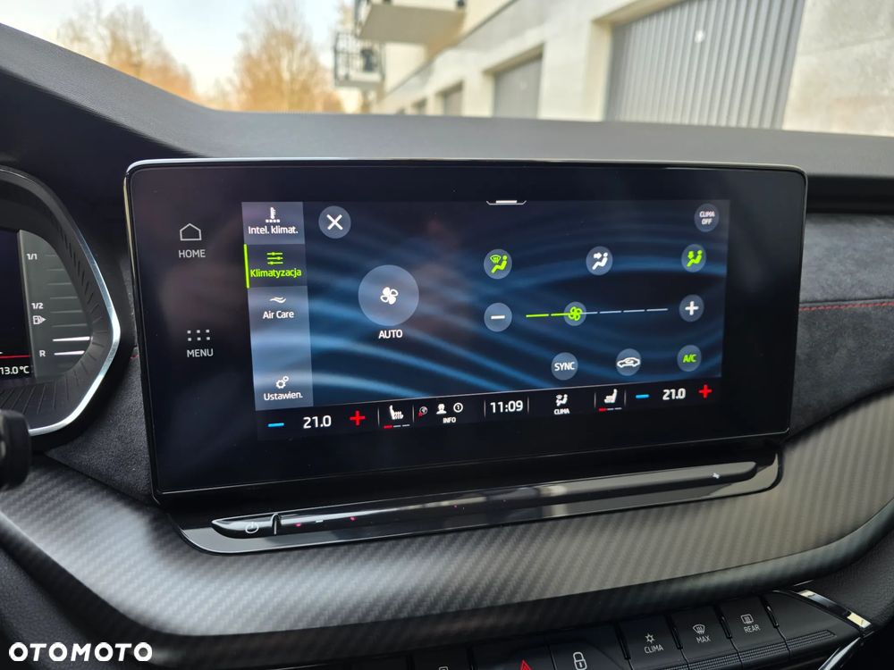 Skoda Octavia 2.0 TSI RS - 35