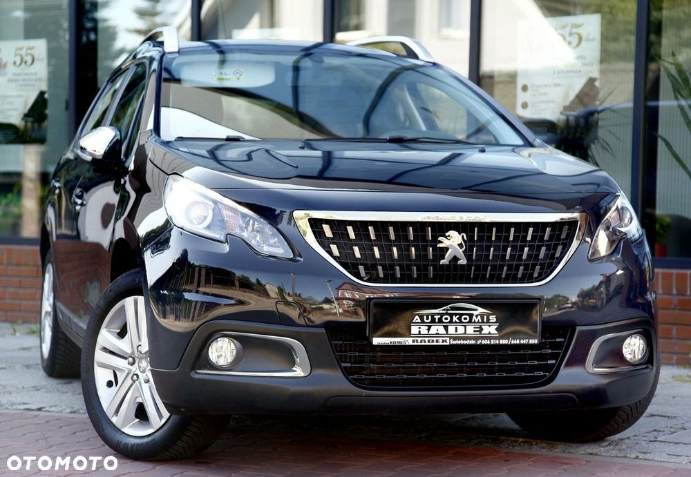 Peugeot 2008 1.2 Pure Tech Style S&S - 3