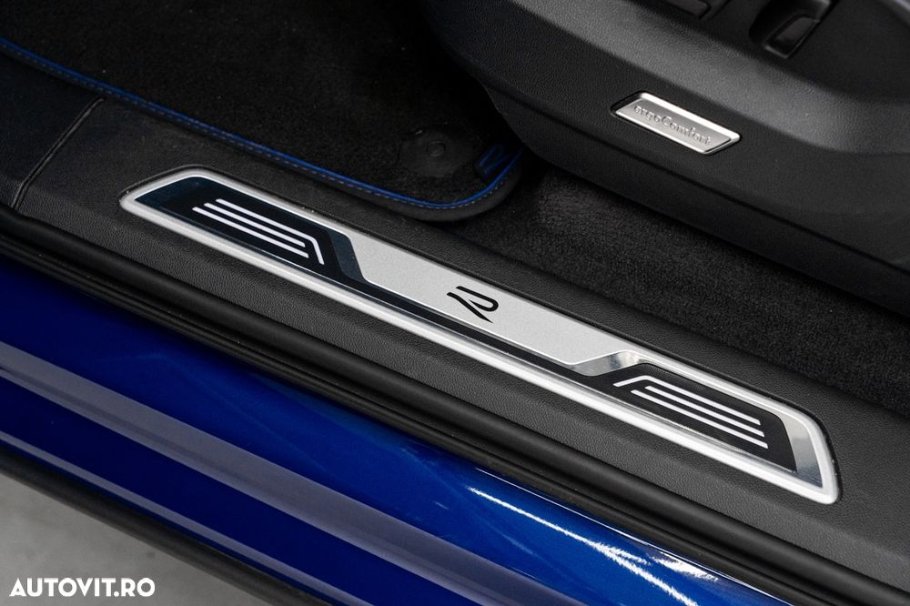 Volkswagen Touareg V6 TSI eHybrid PHEV R - 31