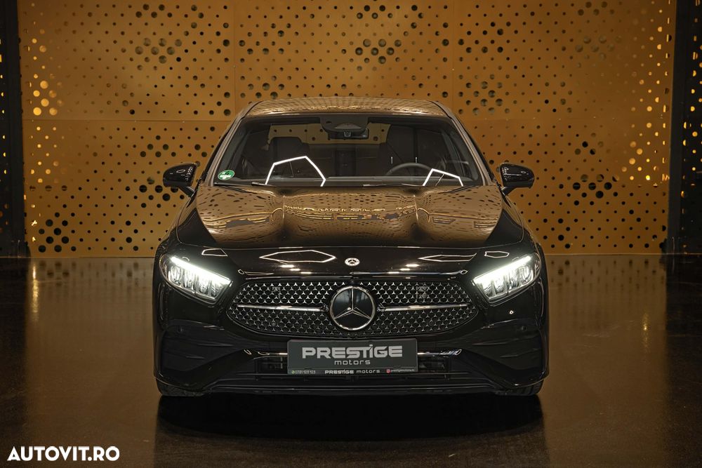 Mercedes-Benz A 180 Sedan 7G-DCT AMG Line - 3