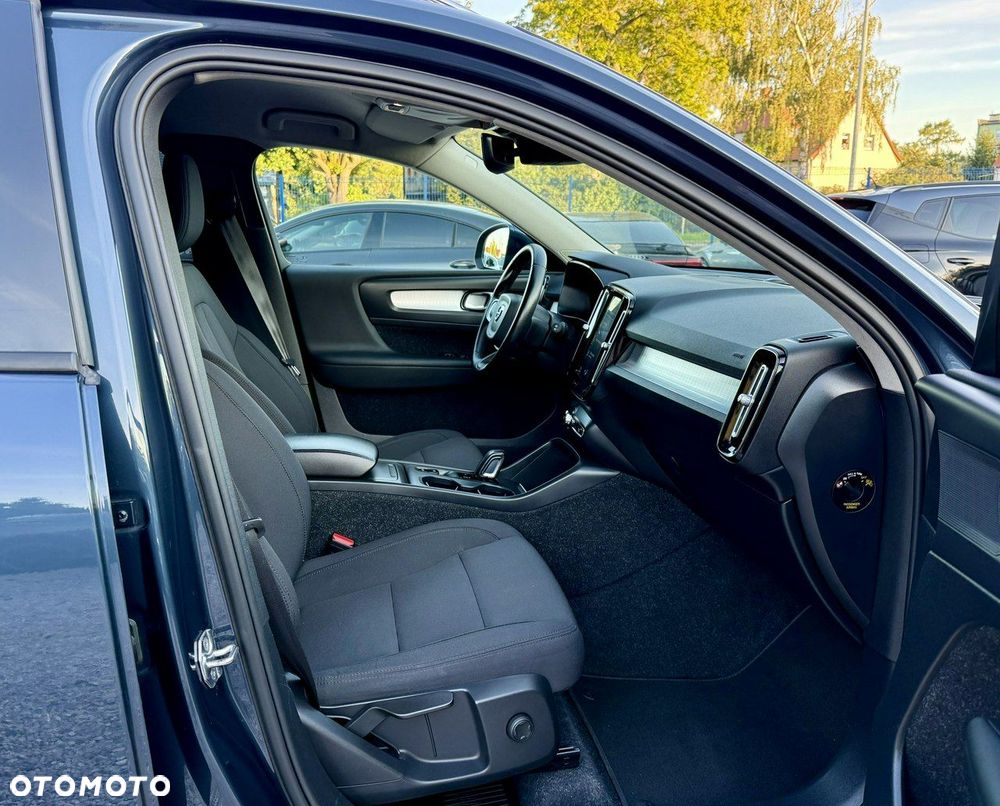 Volvo XC 40 D3 AWD Momentum Pro - 13