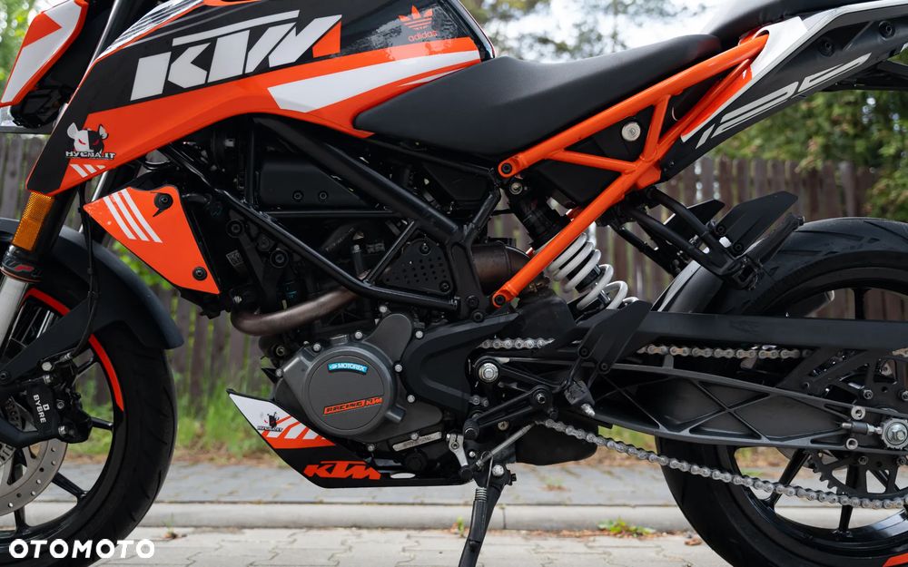 KTM Duke 125 - 13
