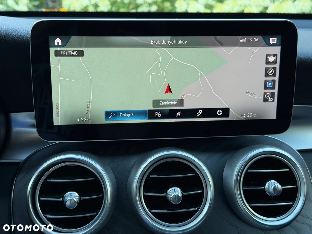Mercedes-Benz GLC 250 4Matic 9G-TRONIC AMG Line - 20