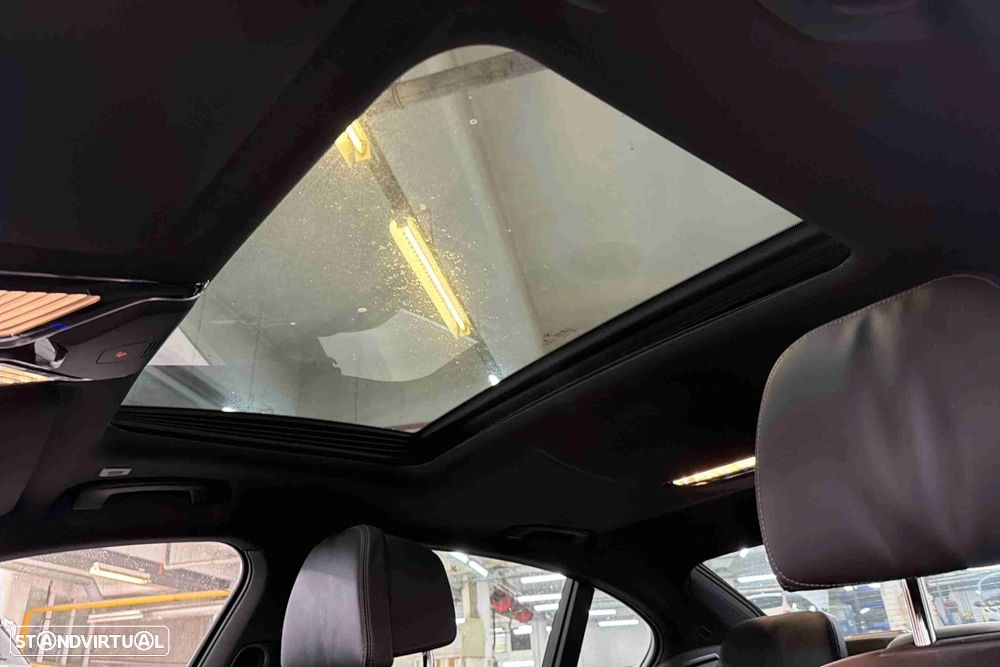 BMW 745 e iPerformance Pack M Auto - 11