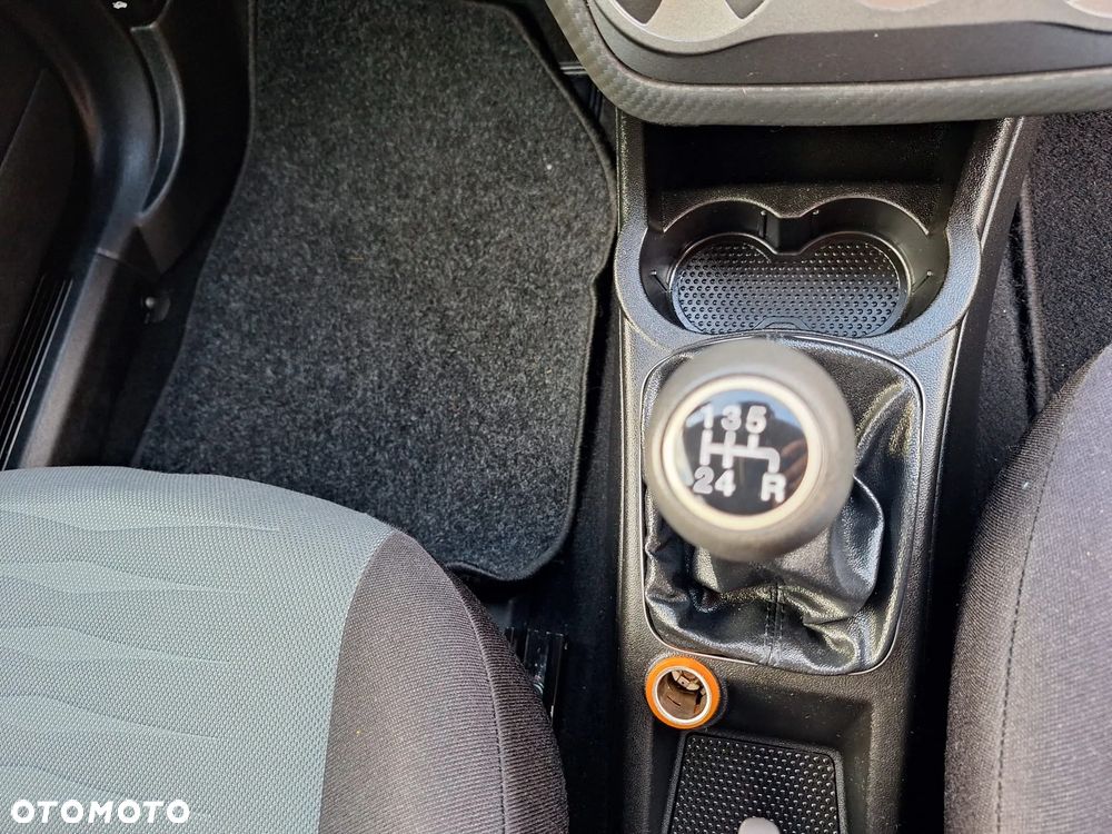 Fiat Grande Punto 1.4 8V - 14