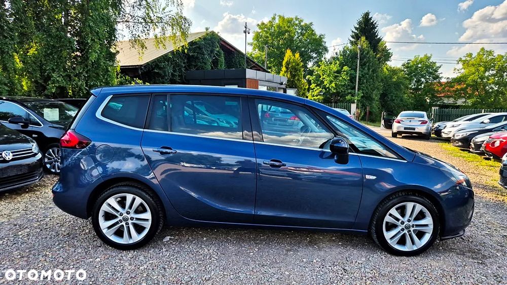 Opel Zafira 1.6 T SIDI Cosmo EU6 - 10
