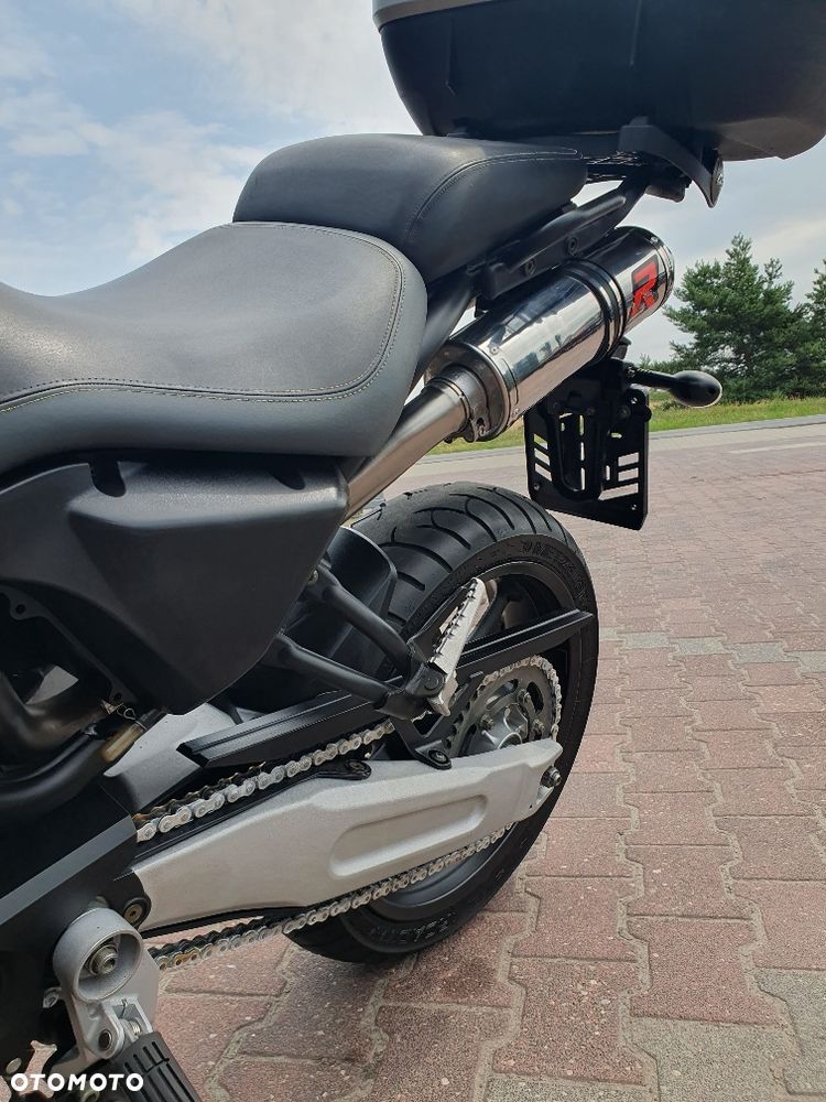 Yamaha MT - 8