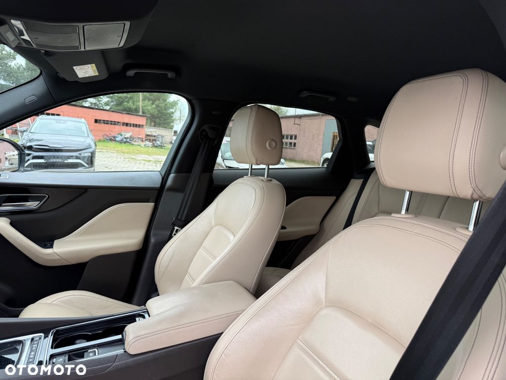 Jaguar F-Pace 3.0 TDV6 AWD 300 Sport - 19