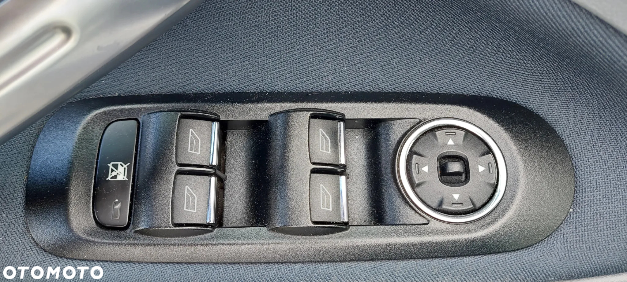 Ford Galaxy 2.0 TDCi Ambiente - 21