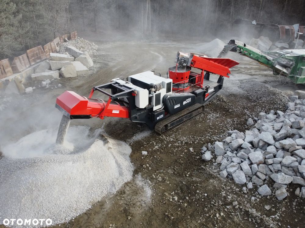 Powerscreen Kruszarka stożkowa Sandvik QH331, 2013 rok - 2