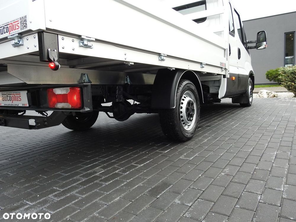 Iveco DAILY 35S15 SKRZYNIA PODWÓJNA KABINA DOKA 7 MIEJSC KLIMATYZACJA  150KM - 18