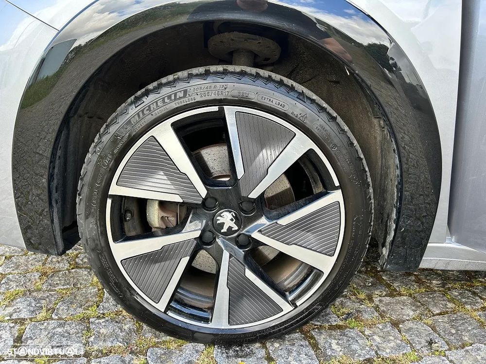 Peugeot e-208 50 kWh GT Line - 27