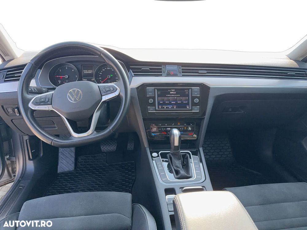 Volkswagen Passat 2.0 TDI DSG Elegance - 11