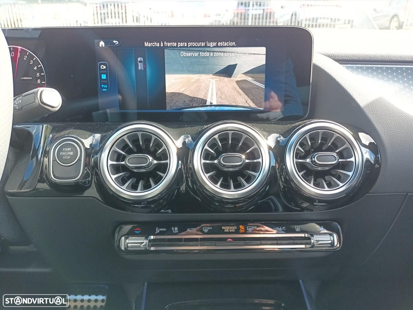 Mercedes-Benz GLA 250 e AMG Line - 19
