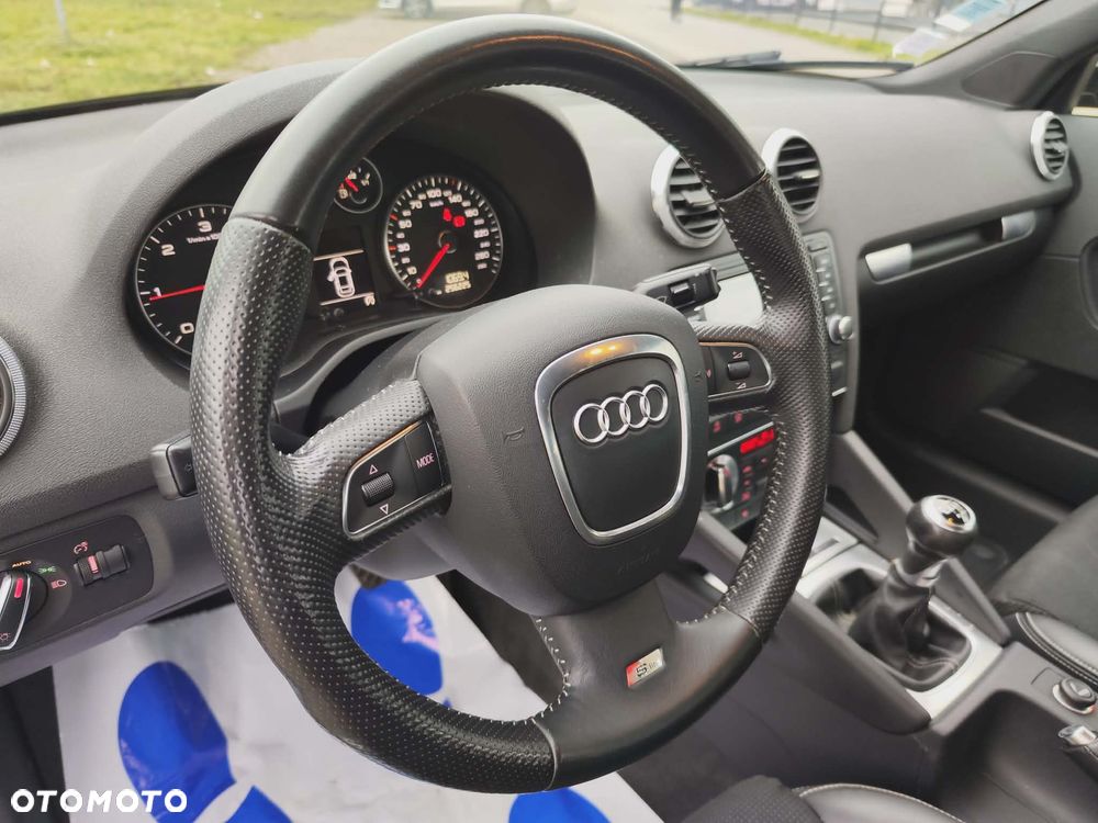 Audi A3 Sportback 2.0 TDI DPF S line Sportpaket (plus) - 22