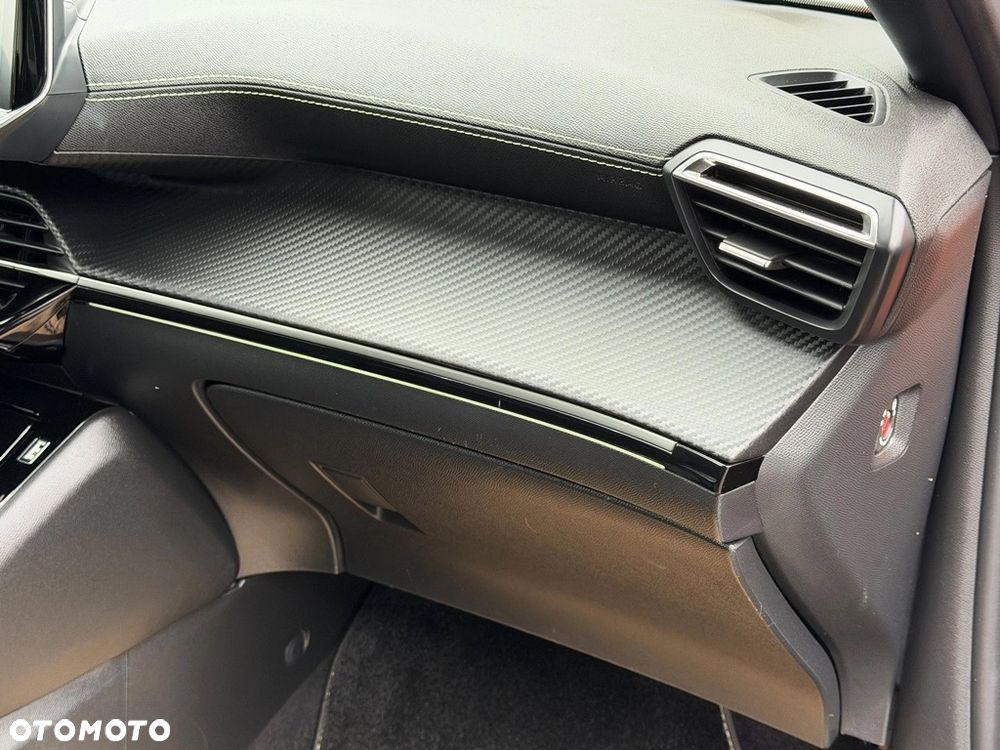 Peugeot 2008 BlueHDi 130 EAT8 GT - 7