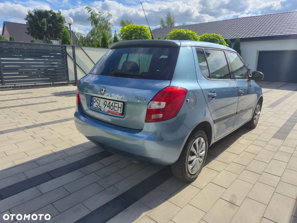 Skoda Fabia 1.2 HTP STYLE EDITION - 4