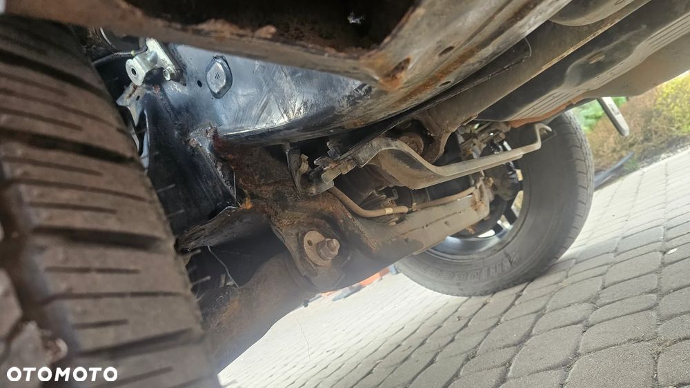 Toyota Hilux 2.8 D-4D Double Cab SR5 4x4 - 12