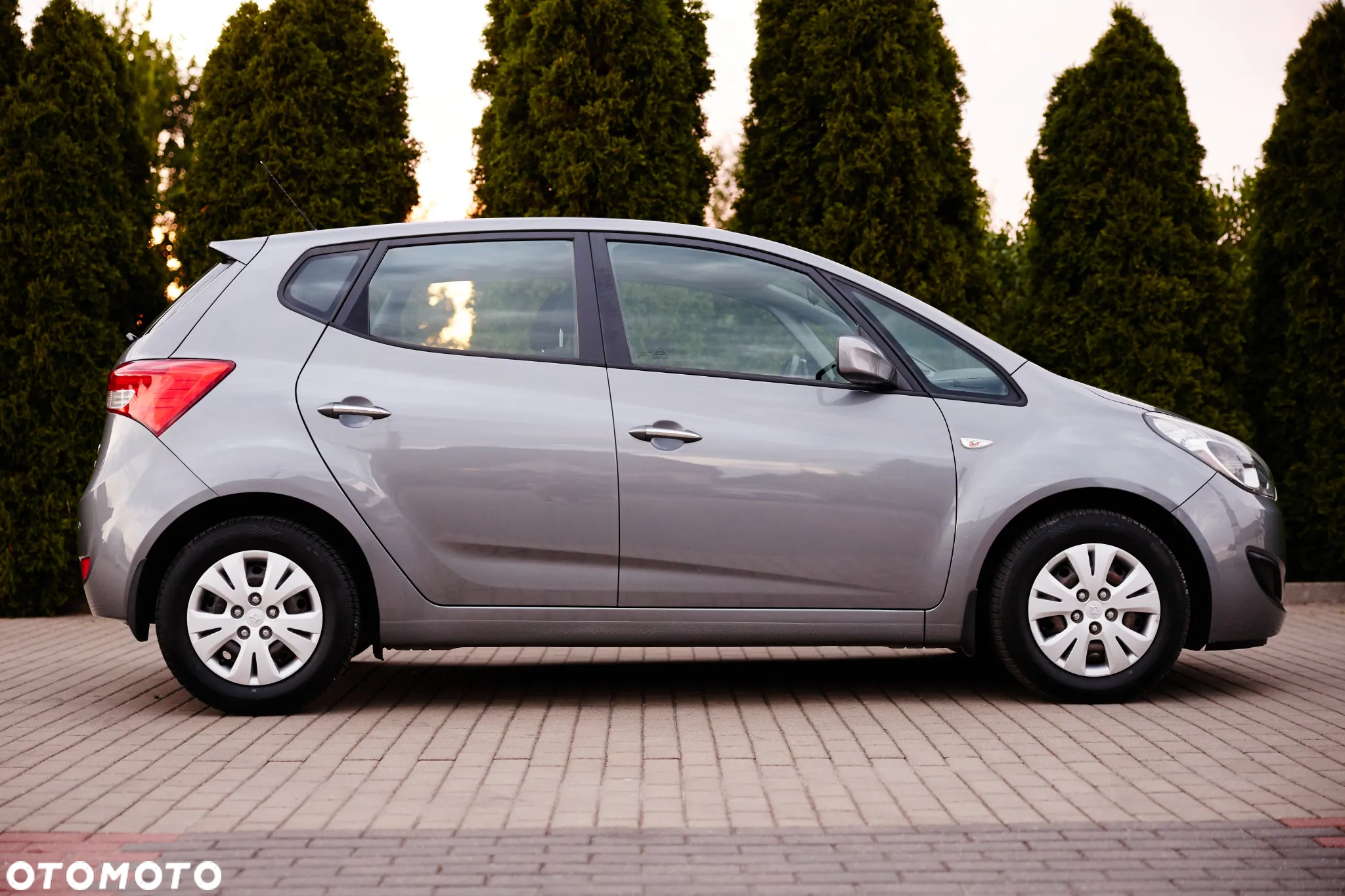 Hyundai ix20 1.6 CRDi blue Classic - 8