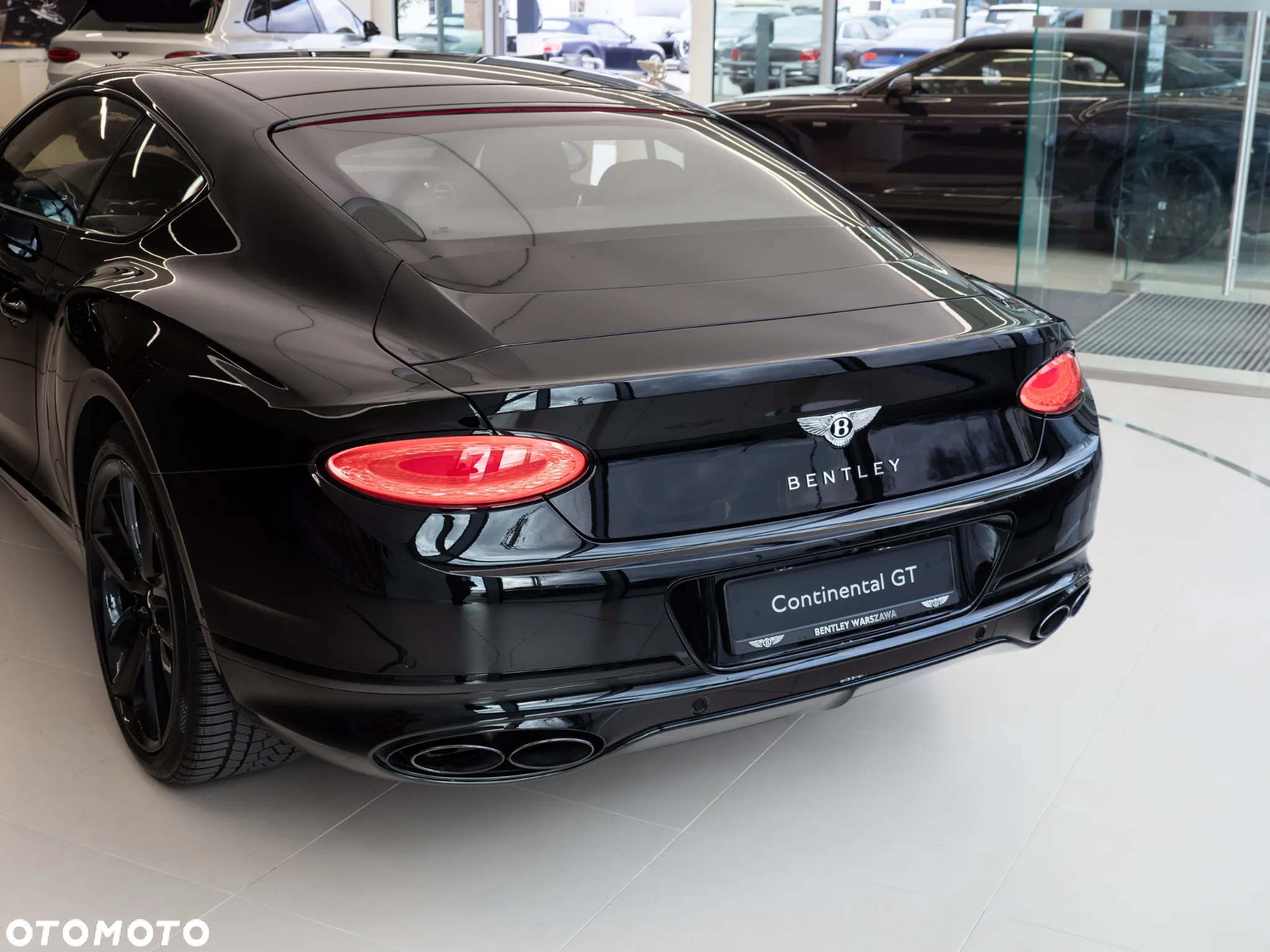 Bentley Continental GT New Convertible V8 Azure - 7