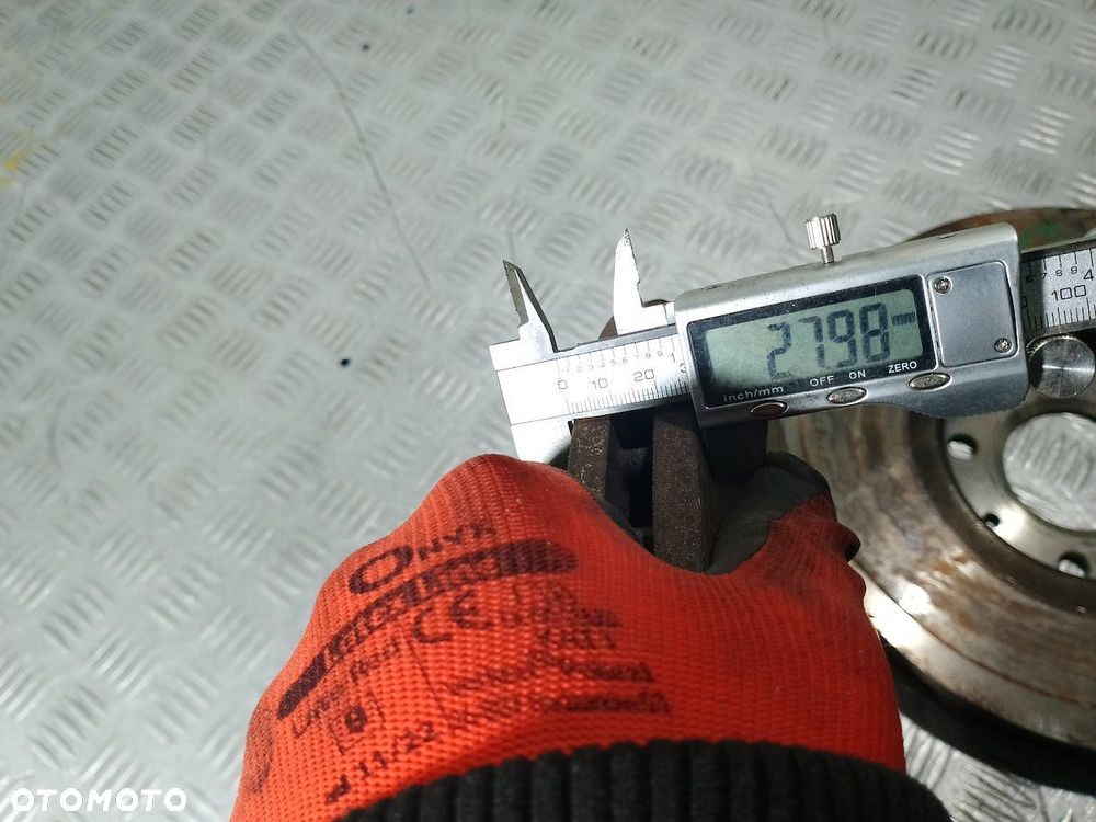 TARCZE HAMULCOWE PRZÓD CITROEN C5 FL 1.6 HDI - 2