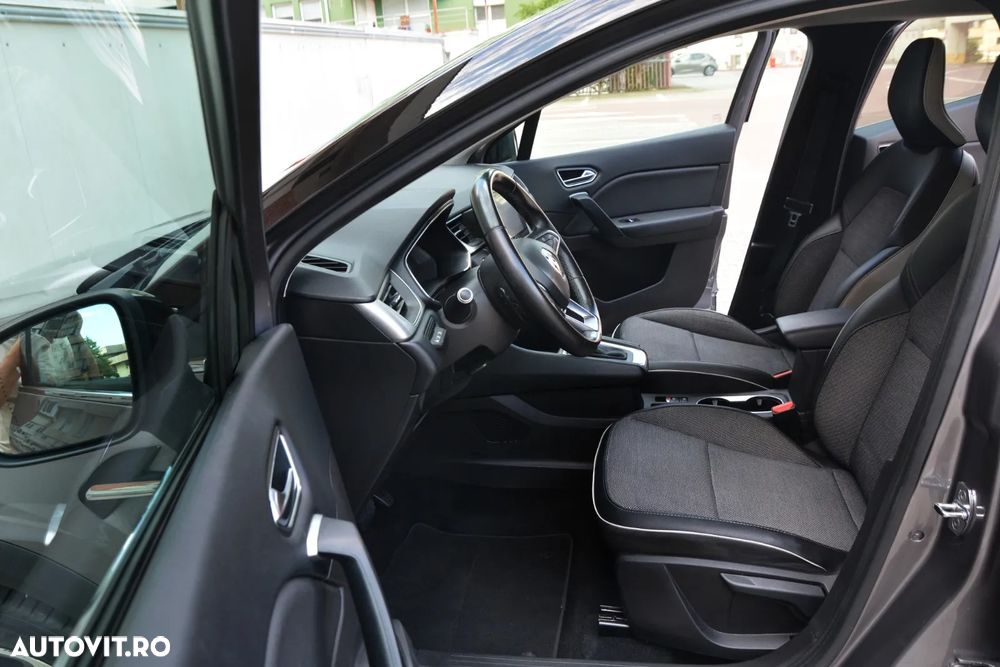 Renault Captur BLUE dCi EDC Intens - 12