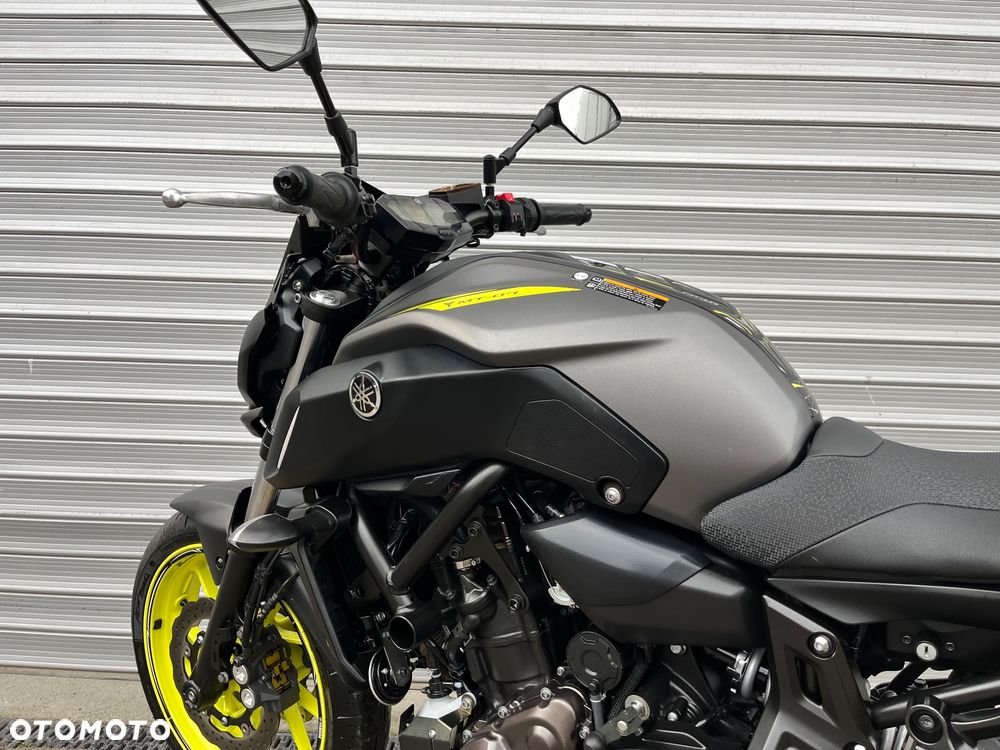 Yamaha MT - 14