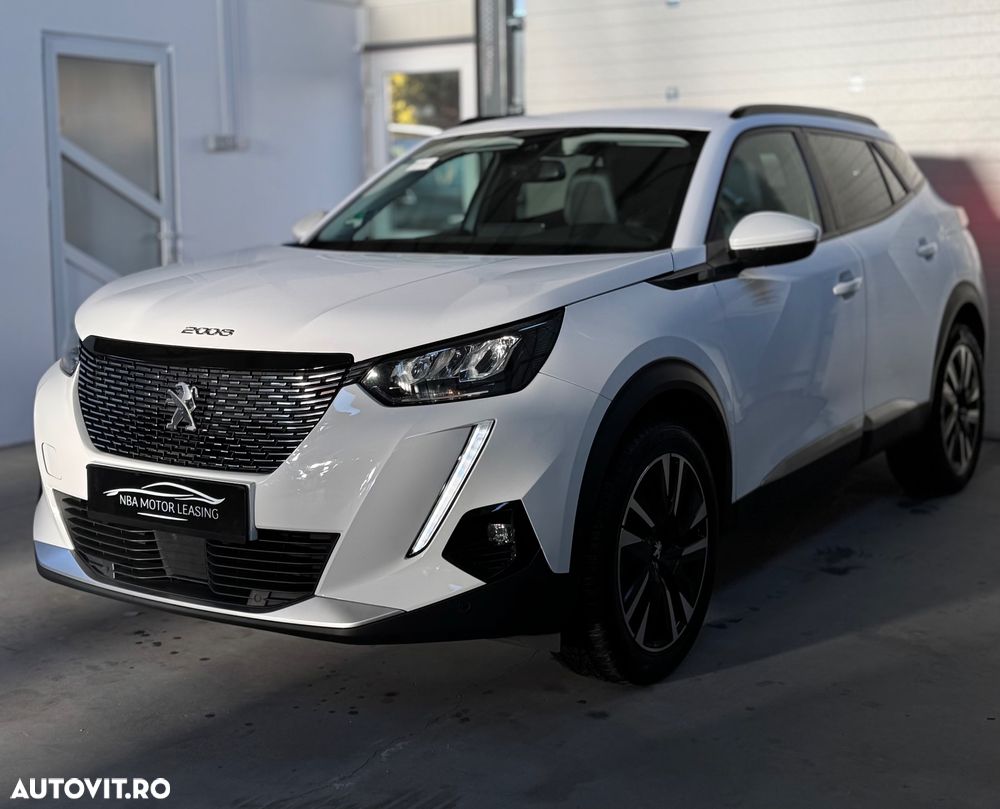 Peugeot 2008 PureTech 130 EAT8 Allure - 3