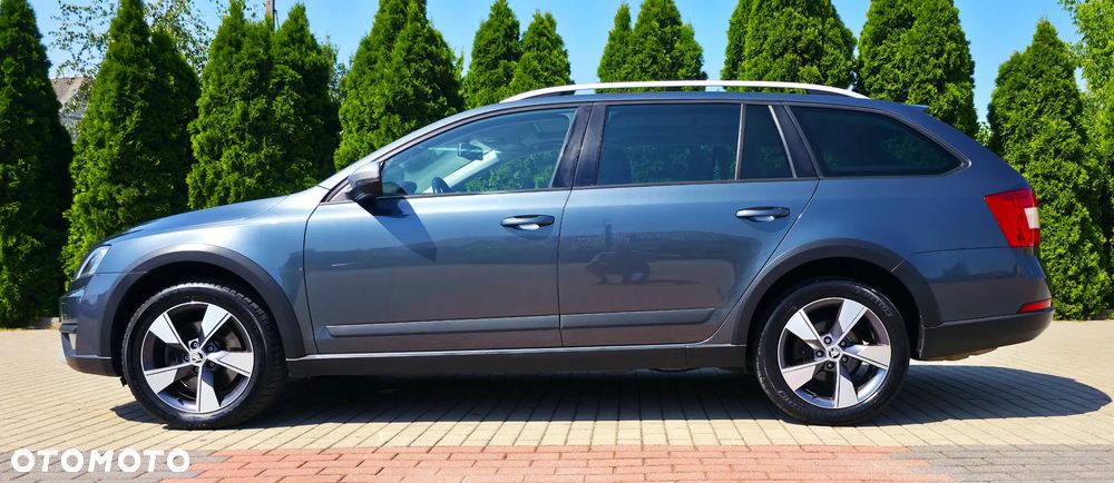 Skoda Octavia 2.0 TDI 4x4 DSG Scout - 5