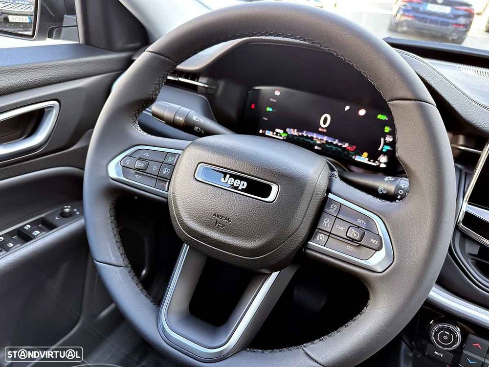 Jeep Compass 1.3 TG Limited - 13