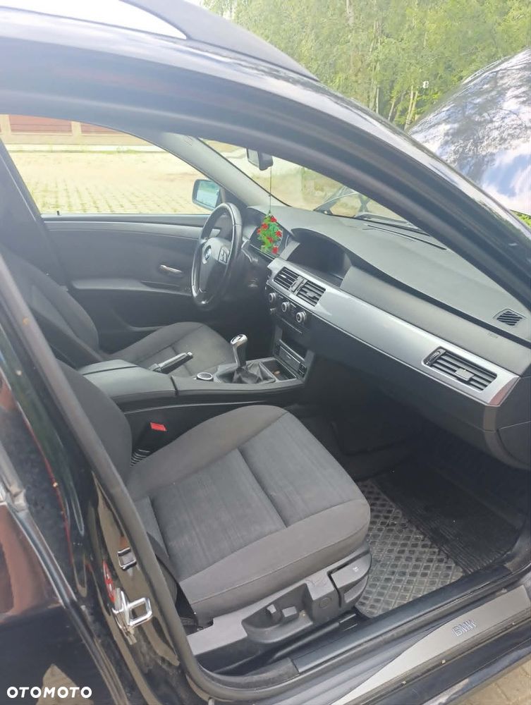 BMW Seria 5 520d - 8