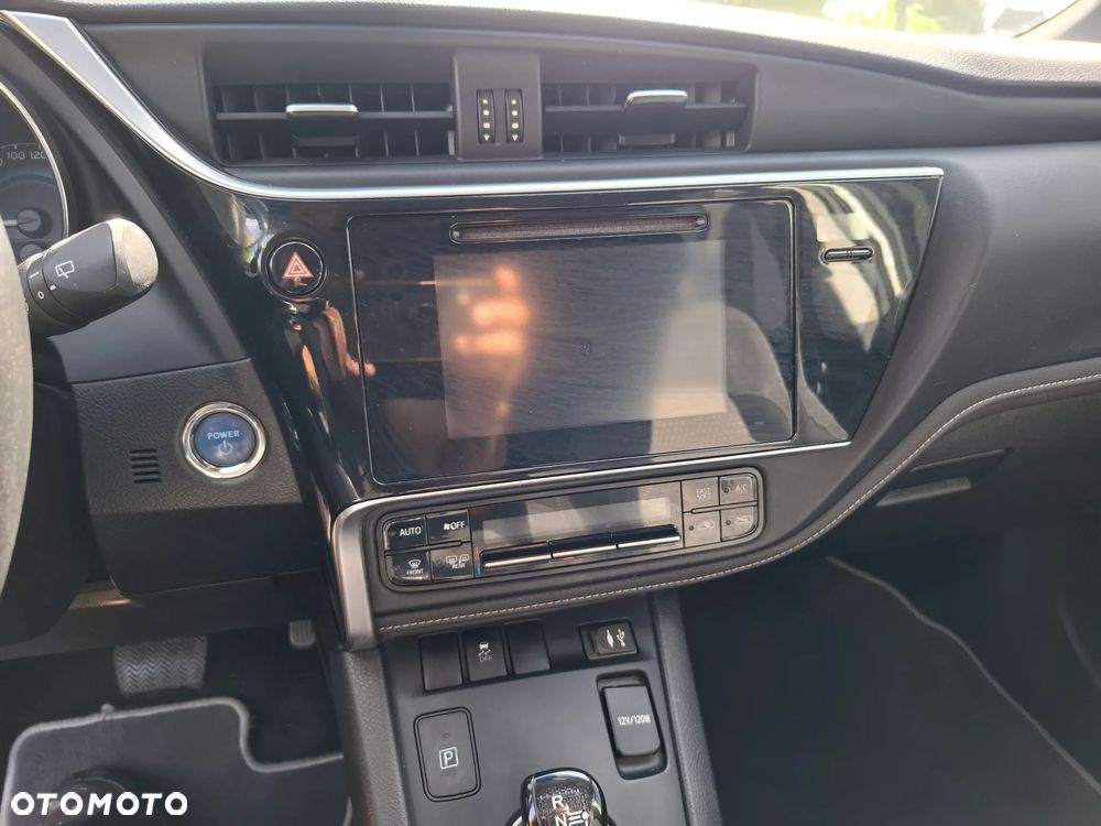Toyota Auris - 19