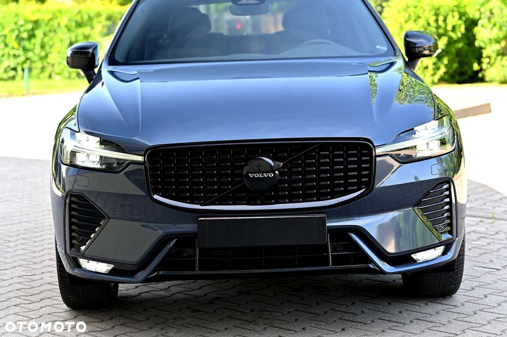 Volvo XC 60 B4 D R-Design - 4